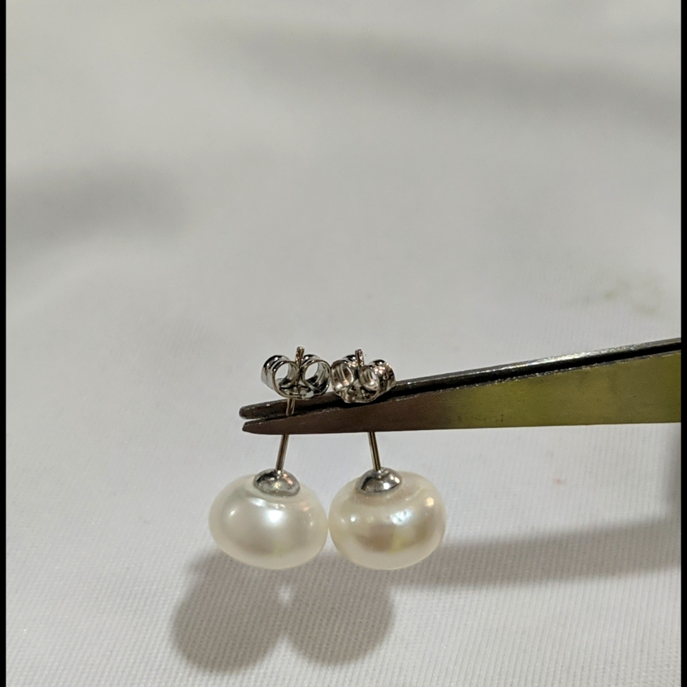 ❗️ Authentic Fresh Water Pearl Earrings - Picture 5 of 7